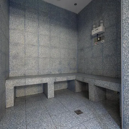 Hotel Grands And Sliema 4*