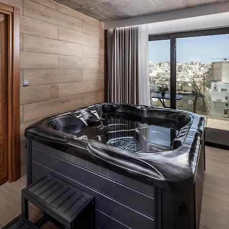 Grands And Sliema 4*