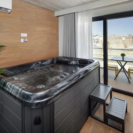 Hotel Grands And Sliema