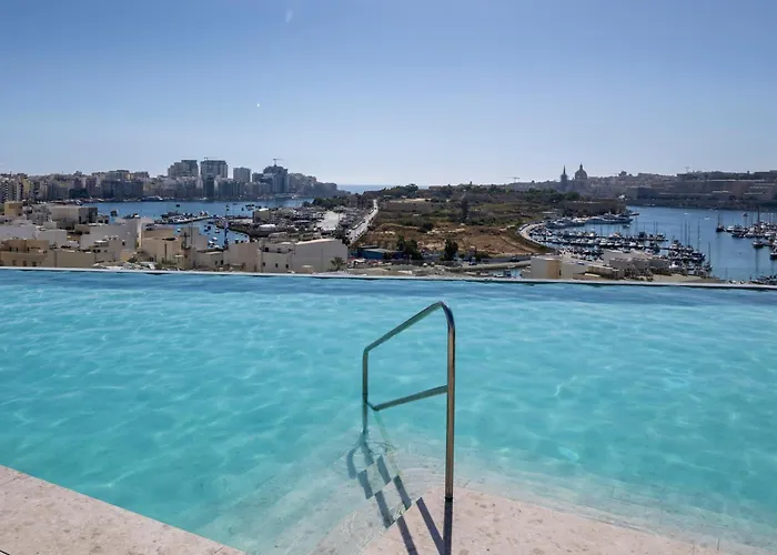 Hotel Grands And Sliema