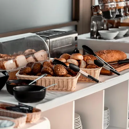 Hotel Grands And Sliema