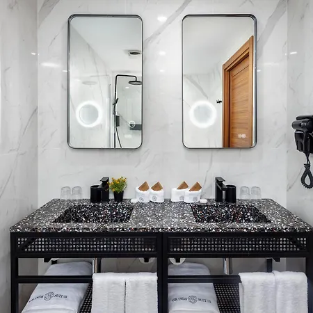 Grands Residences And 4*